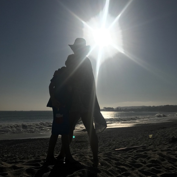 Meet your Posher, Megan - Picture 2 of 3